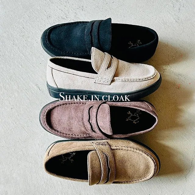 秋のお散歩におすすめローファー