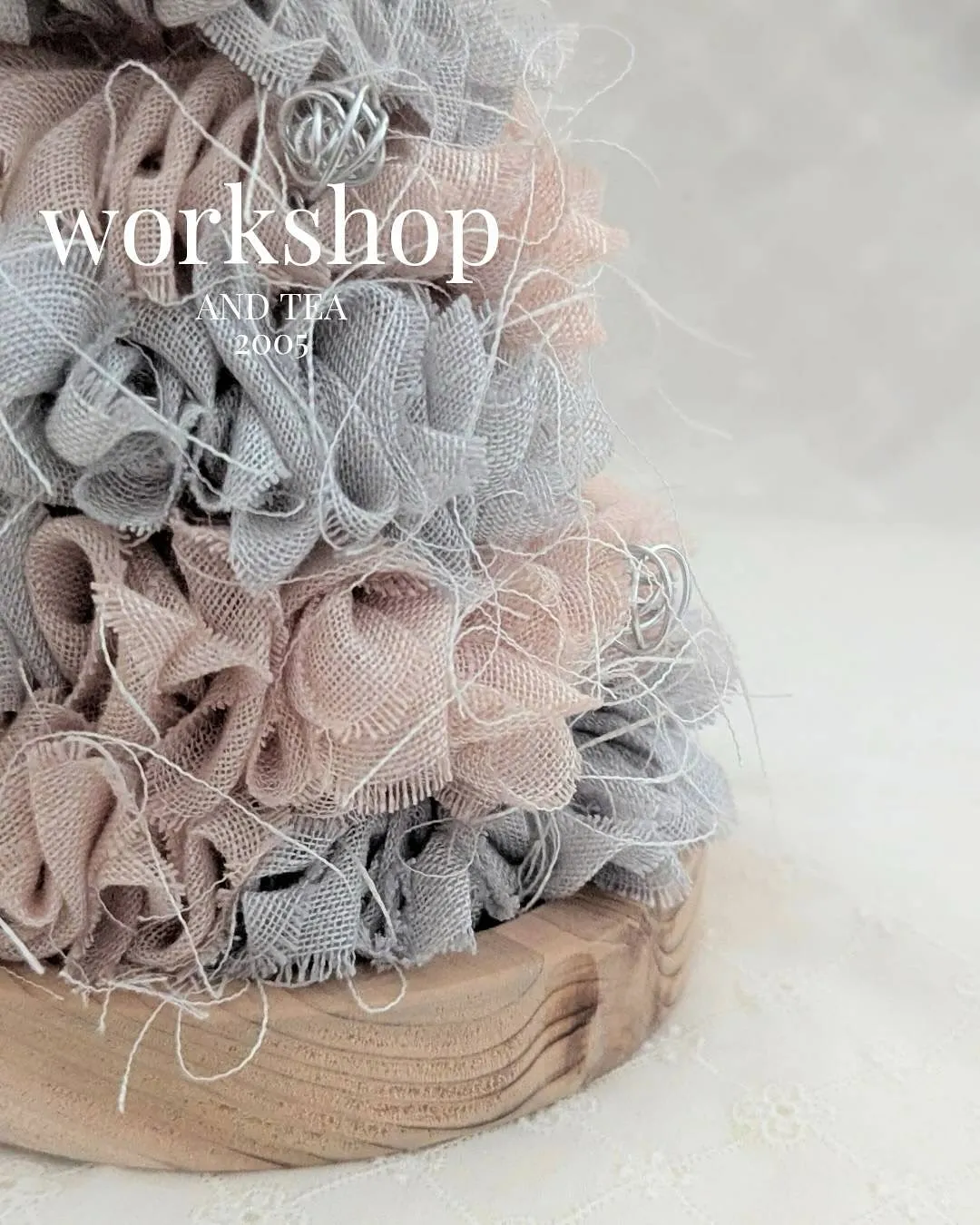 『ふんわりリネンのワイヤーツリー』